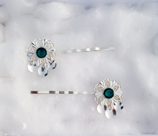 Lieđđi hairpin Emerald green