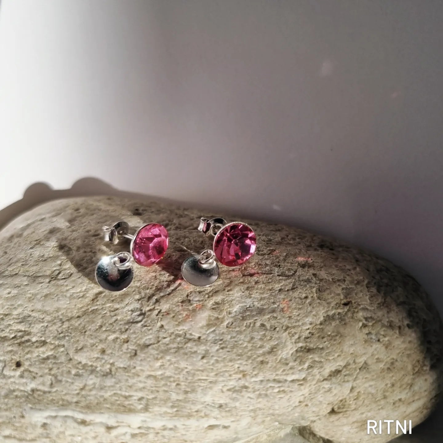 Muorji stud earring