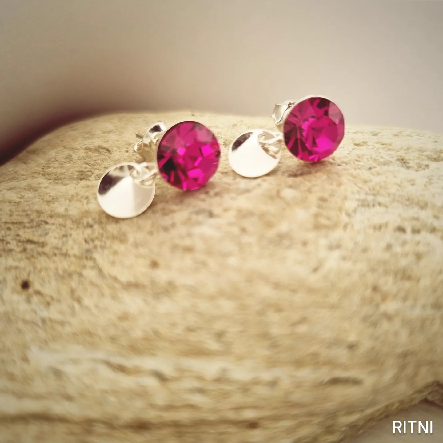 Muorji stud earring