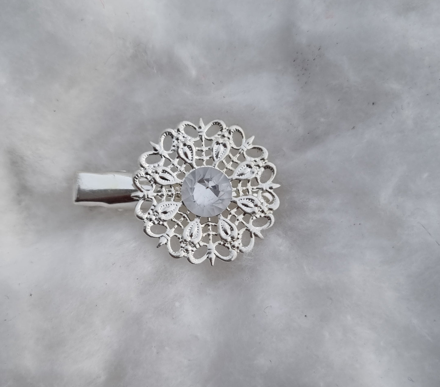 Risku hair clip