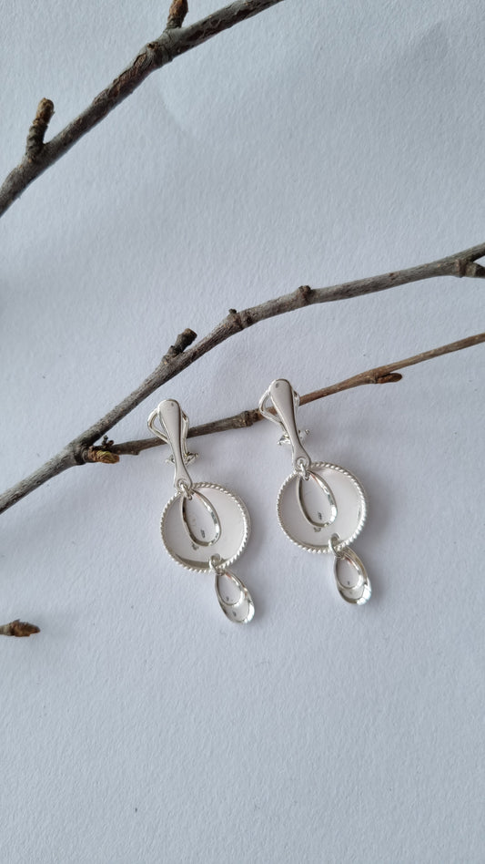 Giron earrings with clips