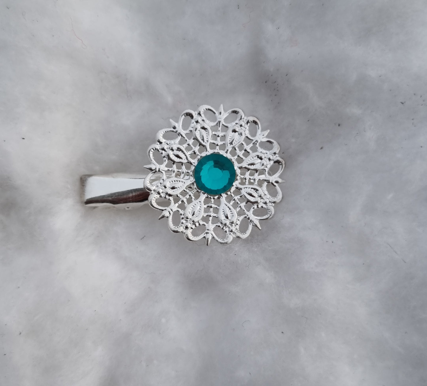 Risku hair clip