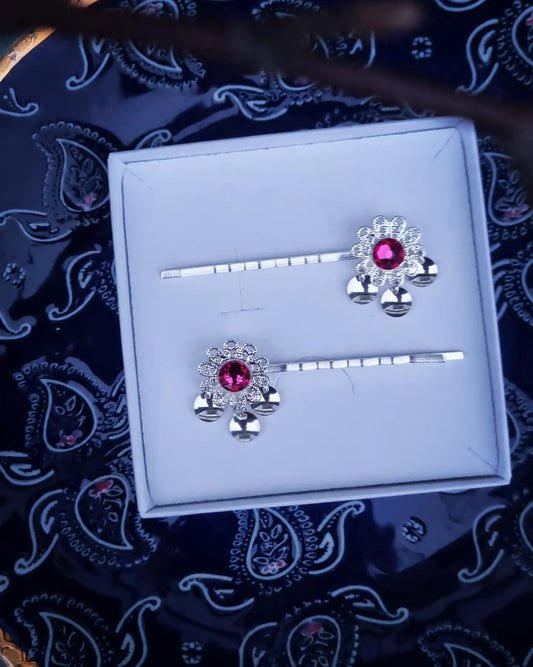 Risku hairpin Cerise