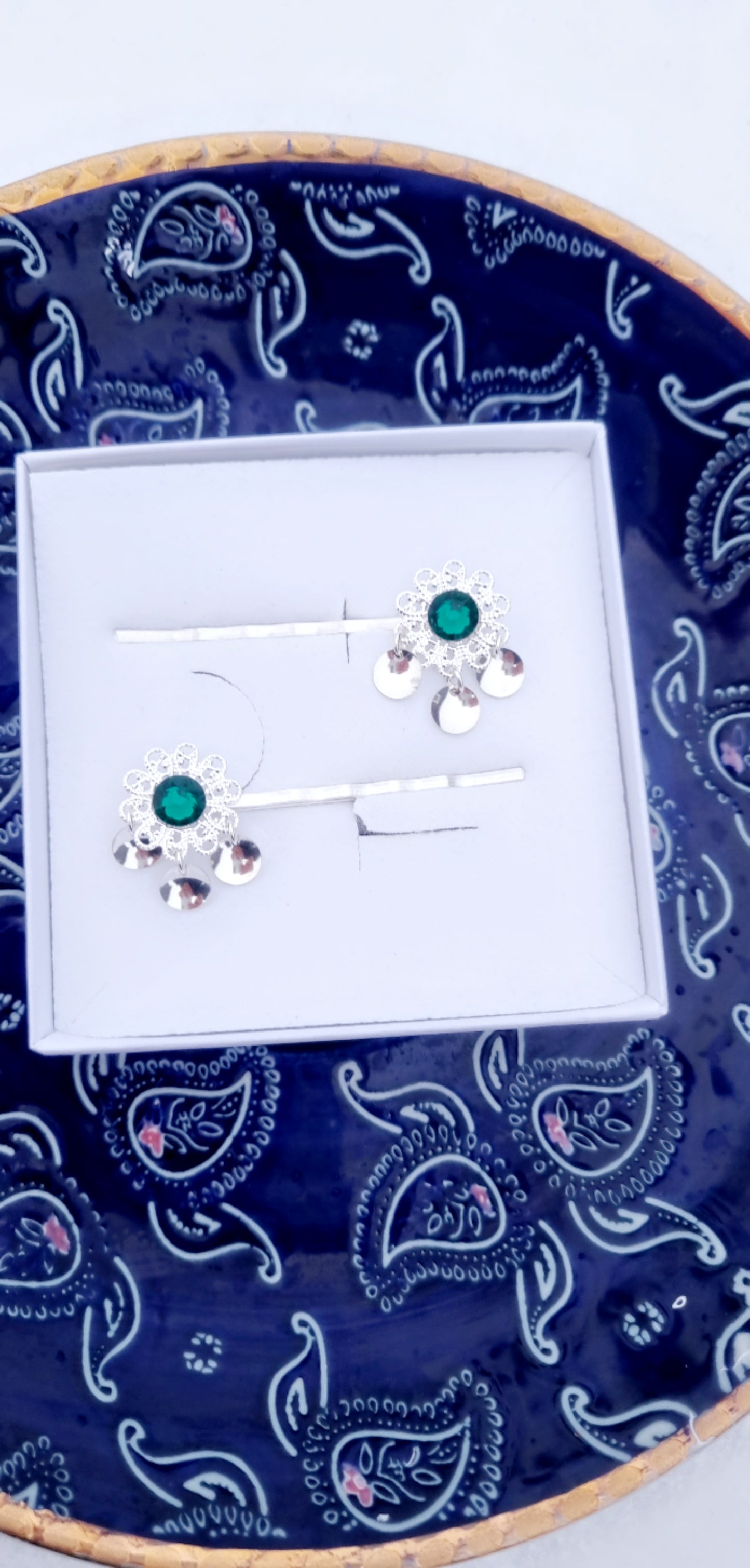 Risku hairpin Emerald green